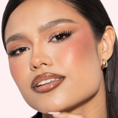 BLUSH FILTER PALETTE (PALETA DE RUBORES E ILUMINADOR)